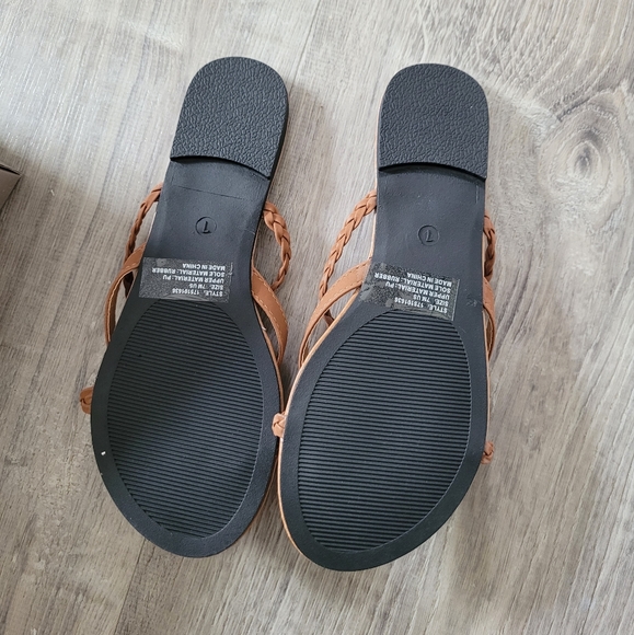 Crown Vintage Cognac Sandals - Picture 2 of 4